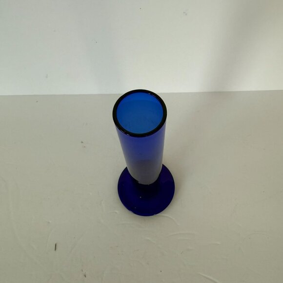 Blue Glass Bud Vase Cylinder Design 7.5" Tall Decorative Accent Piece - Picture 2 of 5